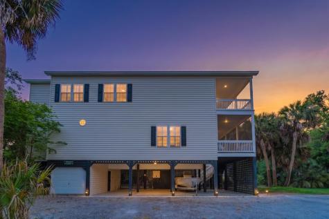 3332 Myrtle Street Edisto Island SC 29438