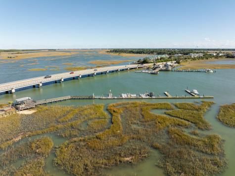2135 Tides End Road Charleston SC 29412