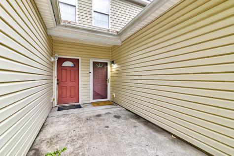 4781 Skillmaster Court North Charleston SC 29418