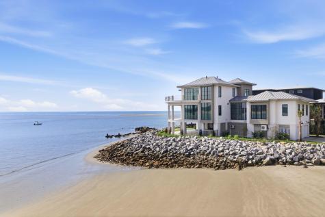3209 Marshall Boulevard Sullivans Island SC 29482