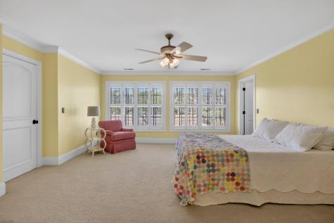 2992 Pignatelli Crescent Mount Pleasant SC 29466