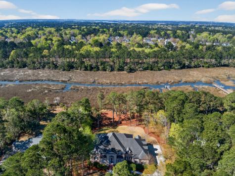 2992 Pignatelli Crescent Mount Pleasant SC 29466