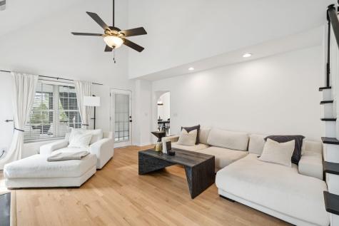 1717 Lotus Lane Charleston SC 29412
