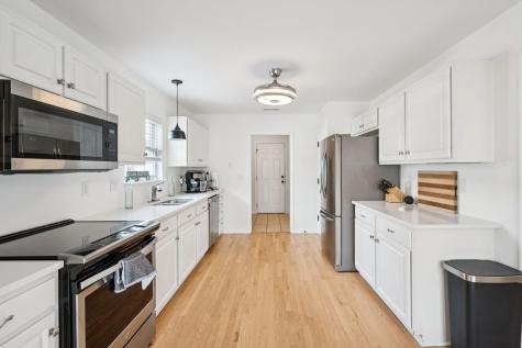 1717 Lotus Lane Charleston SC 29412