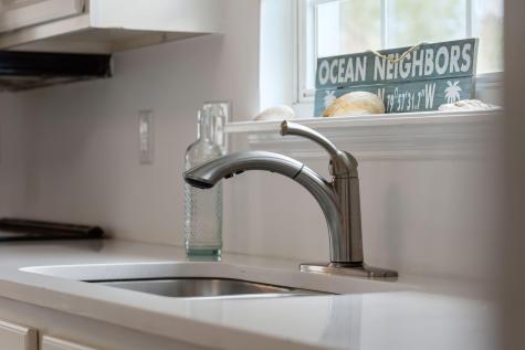 1717 Lotus Lane Charleston SC 29412