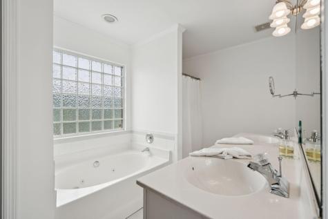 1717 Lotus Lane Charleston SC 29412
