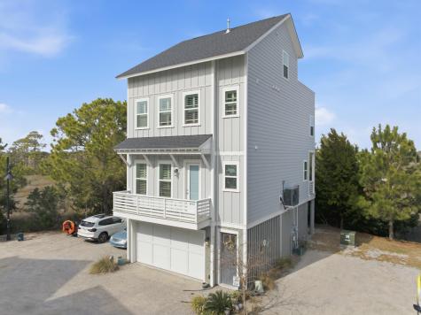 1110 Studdingsail Lane Charleston SC 29412
