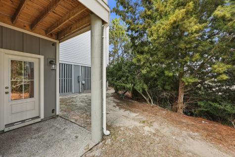 1110 Studdingsail Lane Charleston SC 29412