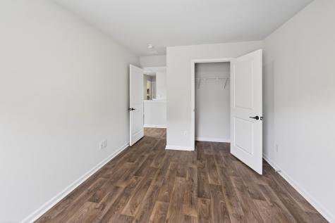 104 Cloverleaf Street Summerville SC 29483
