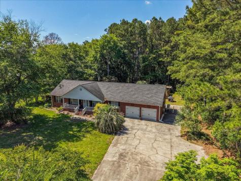 1760 Black Tom Road Moncks Corner SC 29461