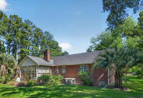 1760 Black Tom Road Moncks Corner SC 29461