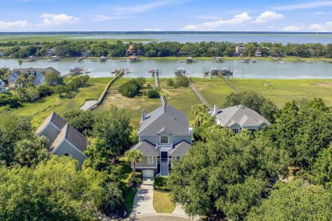 8 Ensign Court Isle Of Palms SC 29451