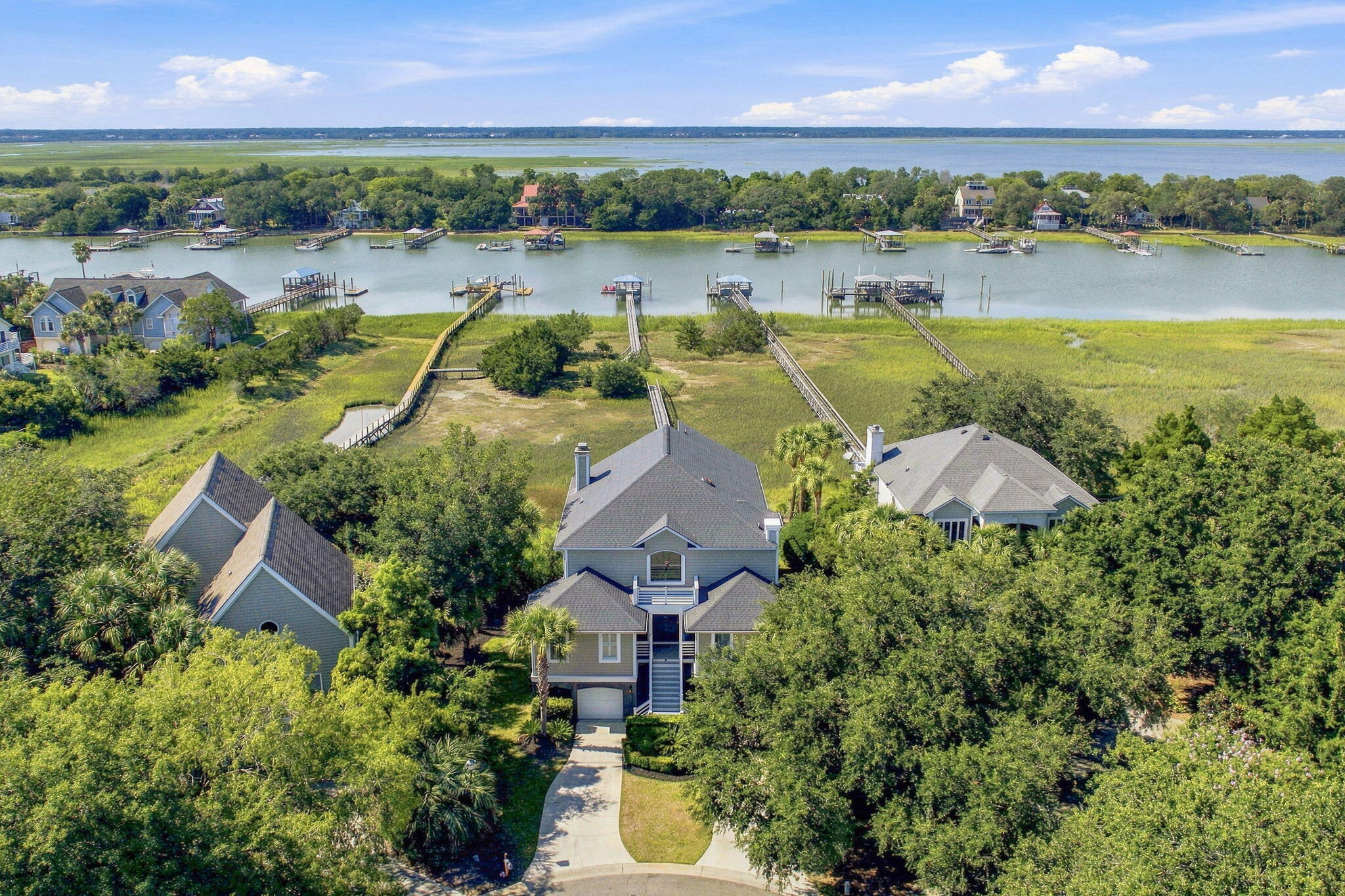 8 Ensign Court Isle Of Palms SC 29451