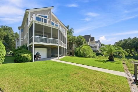 8 Ensign Court Isle Of Palms SC 29451