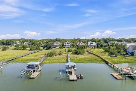 8 Ensign Court Isle Of Palms SC 29451