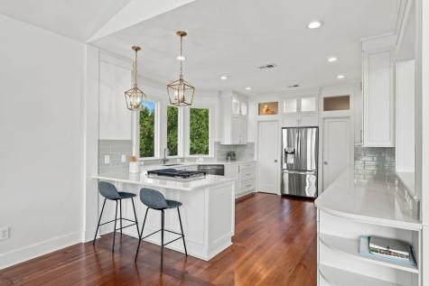 8 Ensign Court Isle Of Palms SC 29451