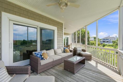 8 Ensign Court Isle Of Palms SC 29451