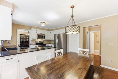 102 Laurens Court Summerville SC 29485
