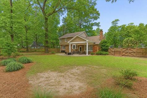 102 Laurens Court Summerville SC 29485