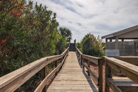 17 Beach Club Villas Isle Of Palms SC 29451