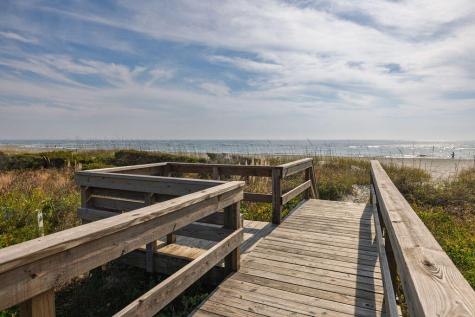 17 Beach Club Villas Isle Of Palms SC 29451
