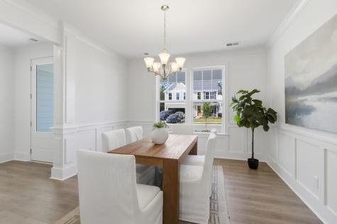 1038 House Finch Avenue Ravenel SC 29470
