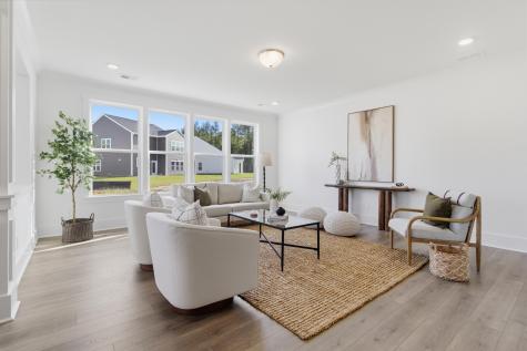 1038 House Finch Avenue Ravenel SC 29470