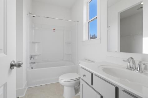1038 House Finch Avenue Ravenel SC 29470