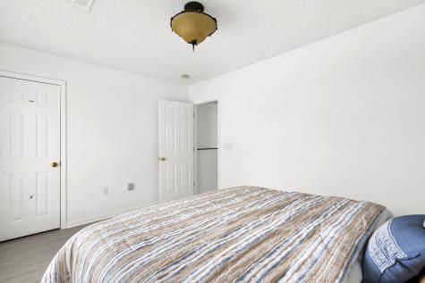5055 Thornton Drive Summerville SC 29485