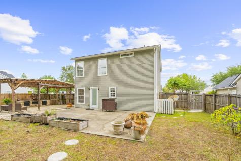 5055 Thornton Drive Summerville SC 29485