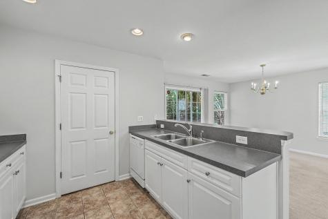 9148 Maple Grove Drive Summerville SC 29485