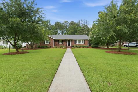 116 N Winter Street Moncks Corner SC 29461