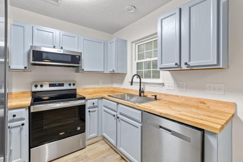 8032 Shadow Oak Drive North Charleston SC 29406
