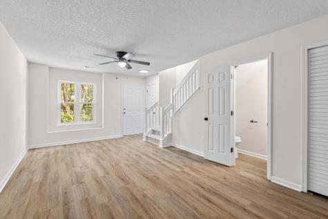 8032 Shadow Oak Drive North Charleston SC 29406