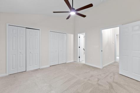 8032 Shadow Oak Drive North Charleston SC 29406