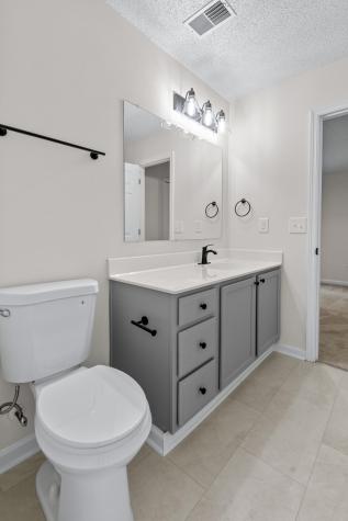8032 Shadow Oak Drive North Charleston SC 29406