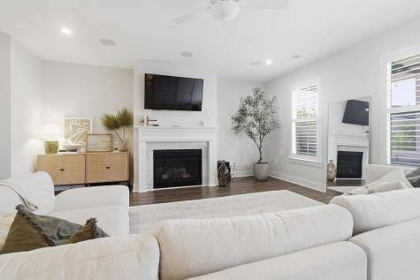 1731 Indy Drive North Charleston SC 29405