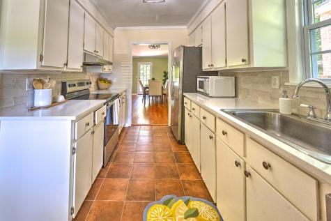 1023 Plantation Court Mount Pleasant SC 29464