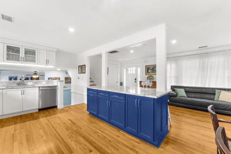 1832 Alice Drive Charleston SC 29407