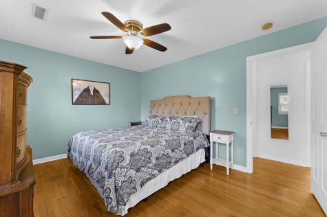 1832 Alice Drive Charleston SC 29407