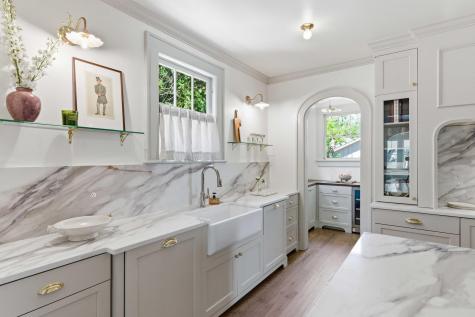 894 Rutledge Avenue Charleston SC 29403