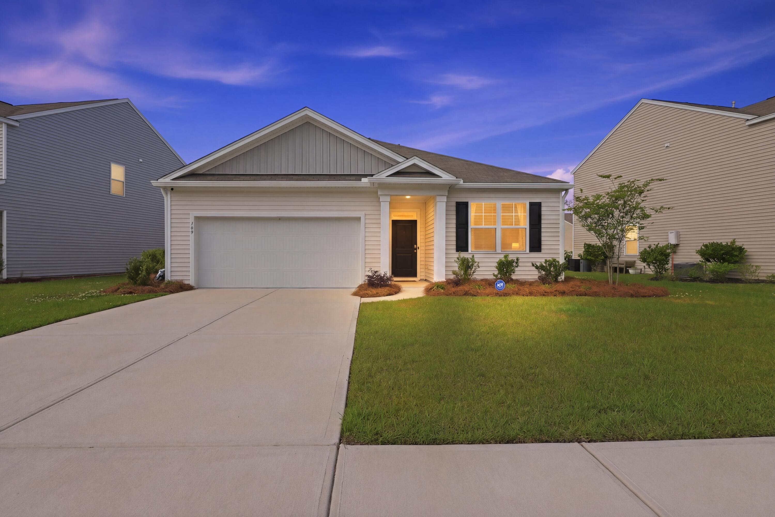 140 Lagoona Drive Summerville SC 29483