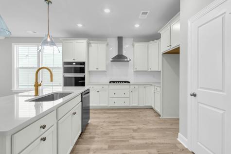 733 Maynard Lane Summerville SC 29486