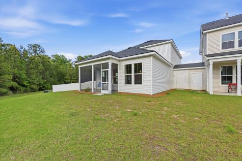 137 Hawthorne Landing Drive Goose Creek SC 29445