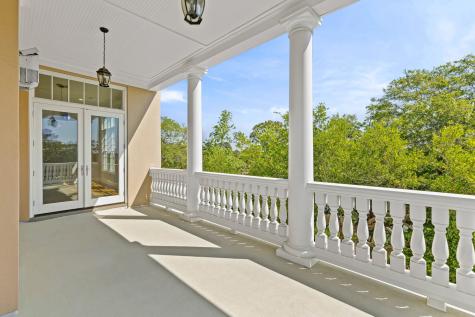 136 Fairbanks Oak Alley Daniel Island SC 29492