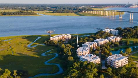 136 Fairbanks Oak Alley Daniel Island SC 29492