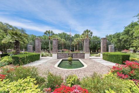 136 Fairbanks Oak Alley Daniel Island SC 29492