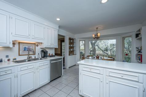1527 Saint Helenas Point Charleston SC 29407