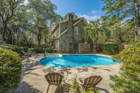 1527 Saint Helenas Point Charleston SC 29407