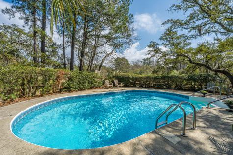 1527 Saint Helenas Point Charleston SC 29407